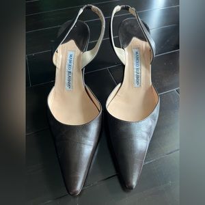 Manolo Blahnik chocolate brown size 38 slingbacks